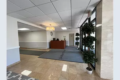101 Jackson Avenue #2G, Mineola, NY 11501 - Photo 4