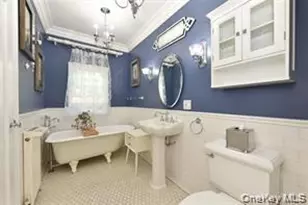 32 Franklin Ave, Sea Cliff, NY 11579 - Photo 6