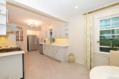 32 Franklin Avenue, Sea Cliff, NY 11579 - Photo 16