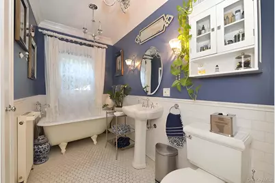 32 Franklin Avenue, Sea Cliff, NY 11579 - Photo 22