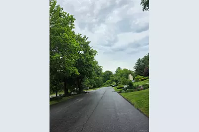 234 Fox Run Lane, Carmel, NY 10512 - Photo 4