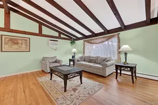 1 Rockledge Rd, Poughkeepsie, NY 12601 - Photo 4
