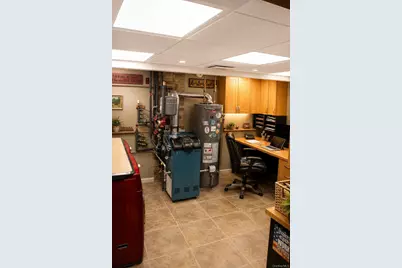852 Densfield Road, West Babylon, NY 11704 - Photo 14