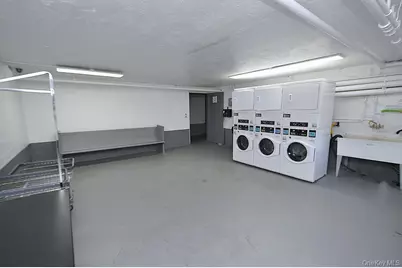 485 Webster Avenue #B5, New Rochelle, NY 10801 - Photo 26