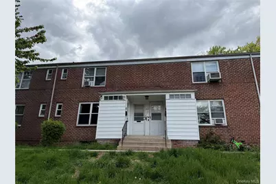 219 Rumsey Rd #1A, Yonkers, NY 10705 - Photo 1