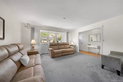 36 Marshall Drive, Selden, NY 11784 - Photo 8