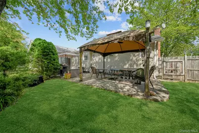 36 Marshall Drive, Selden, NY 11784 - Photo 34