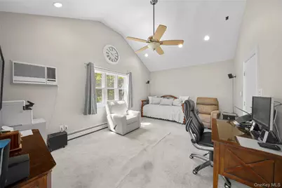 36 Marshall Drive, Selden, NY 11784 - Photo 16