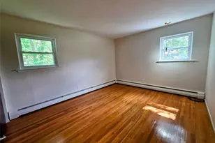 25 Oakwood Dr, Wappingers Falls, NY 12590 - Photo 20