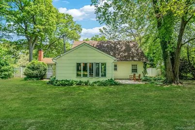 20 Wintergreen Drive, Coram, NY 11727 - Photo 4