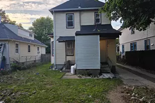 22 Webb Ave, Hempstead, NY 11550 - Photo 4