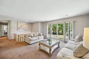 4 Sherbrooke Dr, Smithtown, NY 11787 - Photo 8