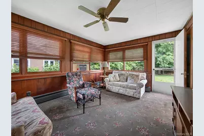 125 Wayne Avenue, Suffern, NY 10901 - Photo 8