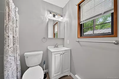 110 Ledgeview Drive, Hawley, PA 18428 - Photo 22