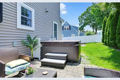 55 Hawley Avenue, Port Chester, NY 10573 - Photo 40