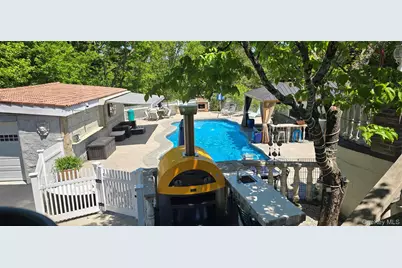 110 Park Lane, West Harrison, NY 10604 - Photo 4
