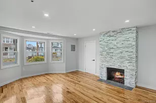 19 Westside Ave, Bay Shore, NY 11706 - Photo 4