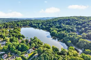 51 Lake Dr, Lake Peekskill, NY 10537 - Photo 48