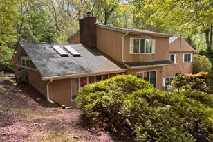 80 Alpine Way, South Huntington, NY 11746 - Photo 4