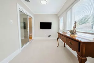 180 Strathmore Gate Dr, Stony Brook, NY 11790 - Photo 16