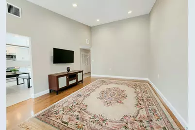 180 Strathmore Gate Drive, Stony Brook, NY 11790 - Photo 8
