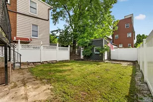 4218 Herkimer Pl, Bronx, NY 10470 - Photo 32