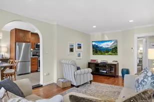 4218 Herkimer Pl, Bronx, NY 10470 - Photo 8
