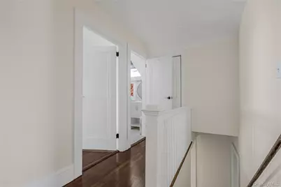 39 Hillcrest, Hartsdale, NY 10530 - Photo 14