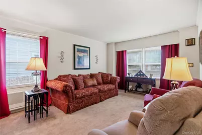 4 Birch Place, Glen Cove, NY 11542 - Photo 6