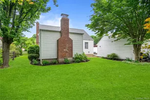 4 Birch Pl, Glen Cove, NY 11542 - Photo 26