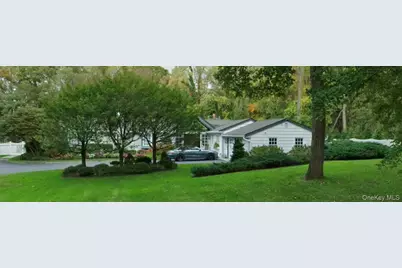 14 Horse Hill Road, Brookville, NY 11545 - Photo 1