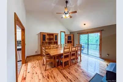 12 Chaucer Road, Staatsburg, NY 12580 - Photo 6