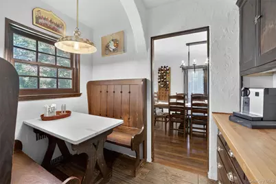 27 Desmond Avenue, Bronxville, NY 10708 - Photo 12