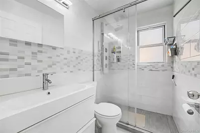 5816 198th Street, Fresh Meadows, NY 11365 - Photo 6