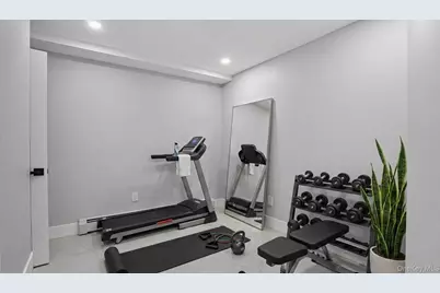 506 E 183rd Street, Bronx, NY 10458 - Photo 8