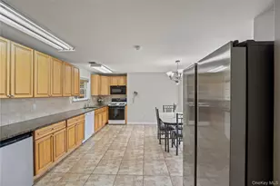 12 Horizon Ct, Monsey, NY 10952 - Photo 6