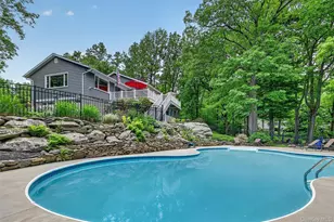 8 Mountain Brook Rd, Cornwall, NY 12518 - Photo 4