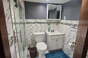 114-52 205th St, Saint Albans, NY 11412 - Photo 26