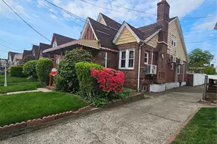114-52 205th St, Saint Albans, NY 11412 - Photo 1