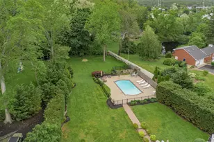 7 Longacre Dr, Huntington, NY 11743 - Photo 40