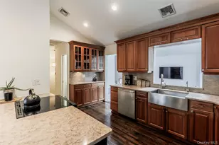 7 Longacre Dr, Huntington, NY 11743 - Photo 14