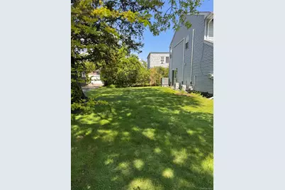 96 Margaret Avenue, Lawrence, NY 11559 - Photo 20