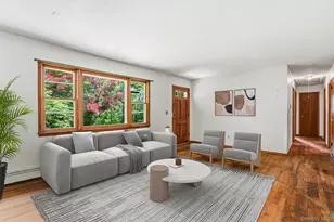 34 Julie Dr, Hopewell Junction, NY 12533 - Photo 6