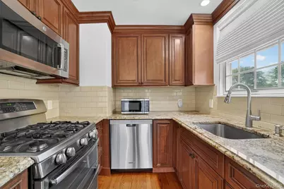 263 Croydon Road, Yonkers, NY 10710 - Photo 10