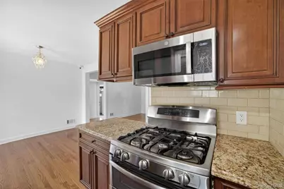 263 Croydon Road, Yonkers, NY 10710 - Photo 12