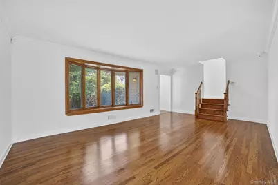 263 Croydon Road, Yonkers, NY 10710 - Photo 6