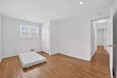263 Croydon Road, Yonkers, NY 10710 - Photo 14