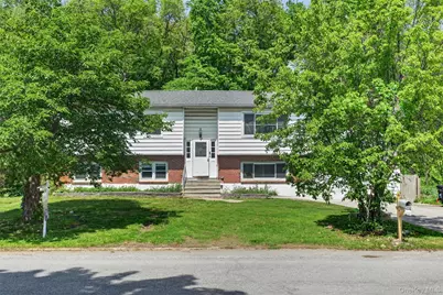 129 Vails Gate Heights Drive, New Windsor, NY 12553 - Photo 2