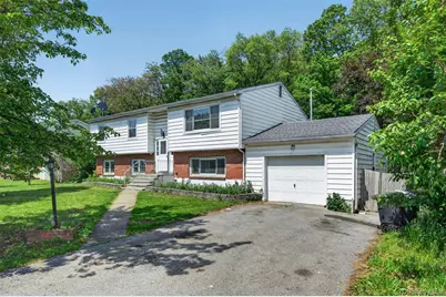 129 Vails Gate Heights Drive, New Windsor, NY 12553 - Photo 8
