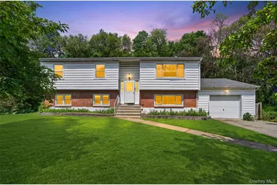 129 Vails Gate Heights Drive, New Windsor, NY 12553 - Photo 1